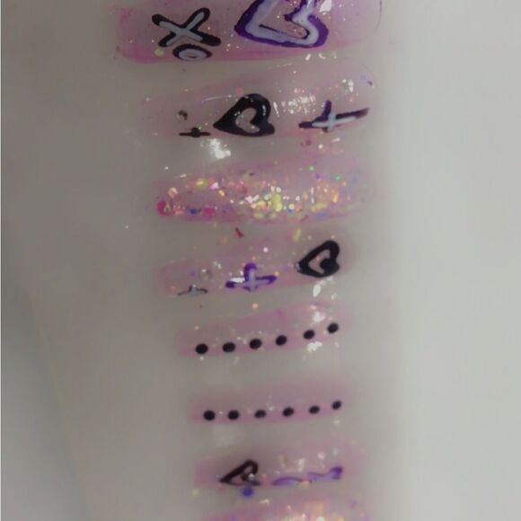 Purple black heart press on nails - Picture 7 of 8